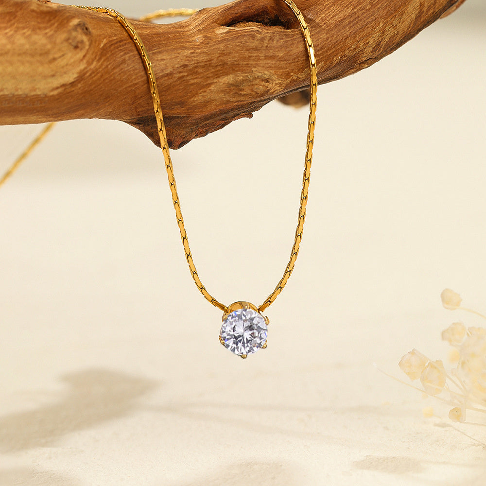 Glam Grace Pendant