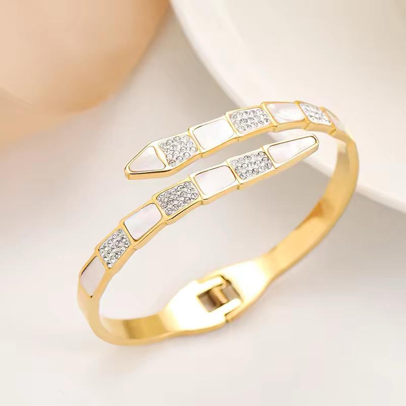 Snake Shape Handcuff