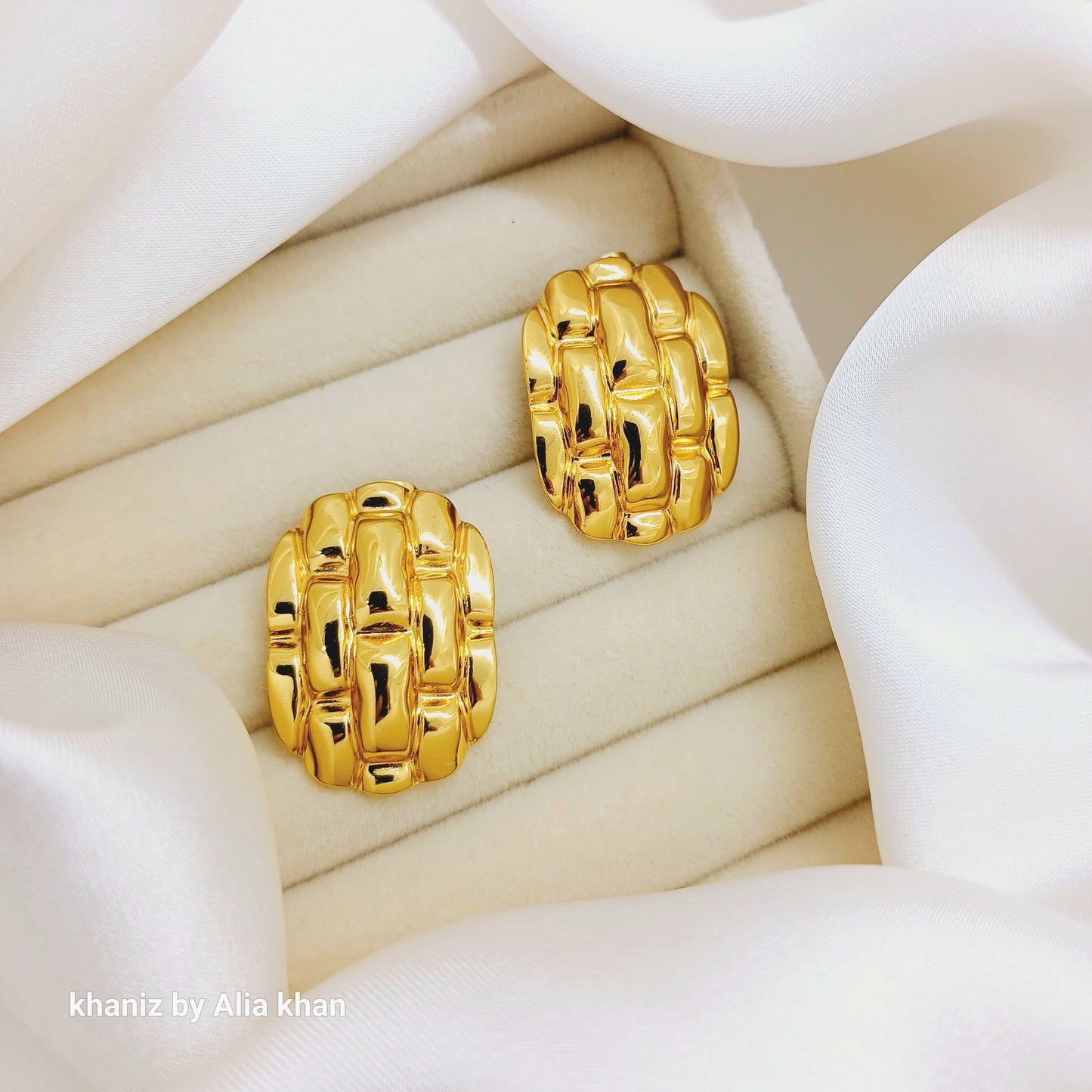 Wonder Waves Earrings
