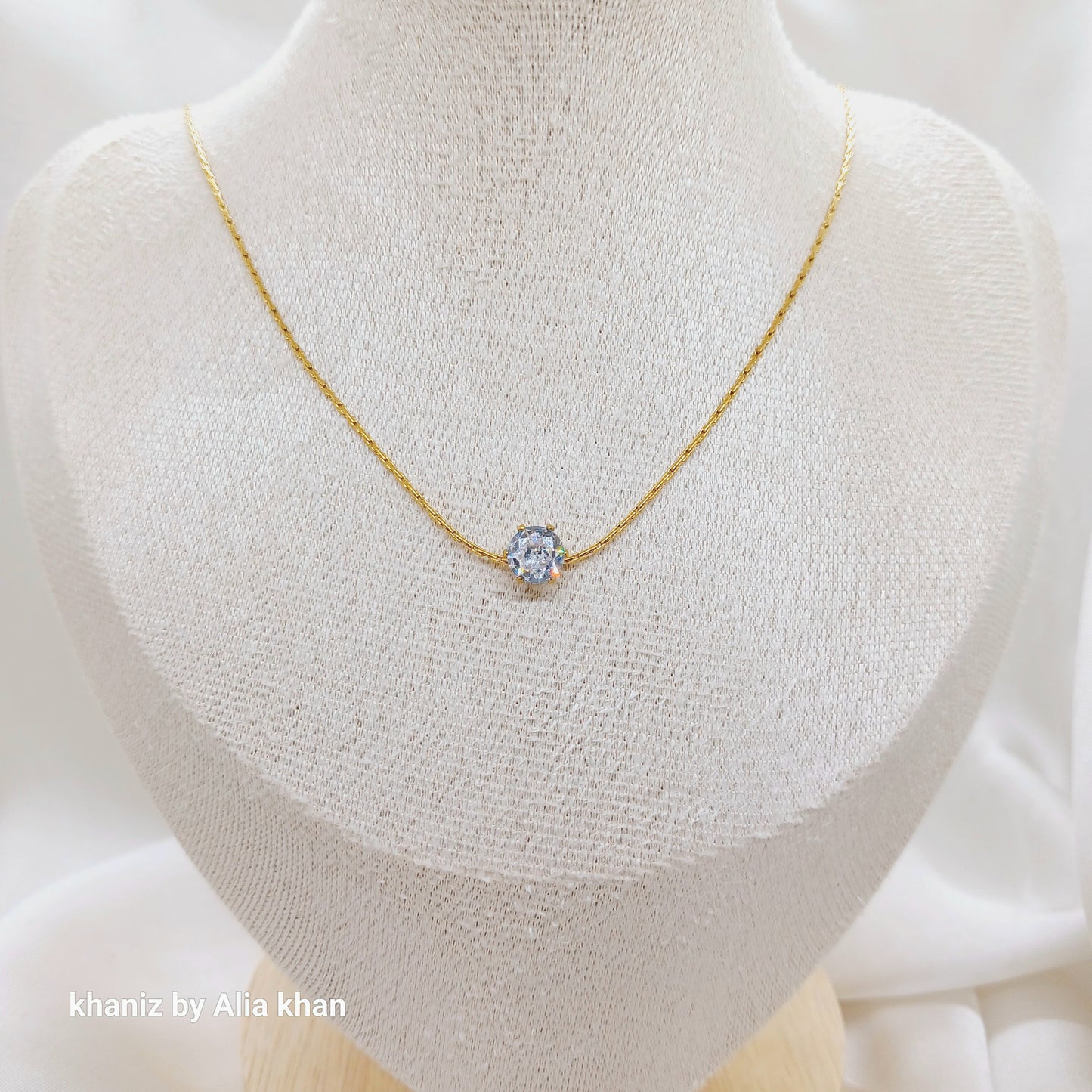 Glam Grace Pendant