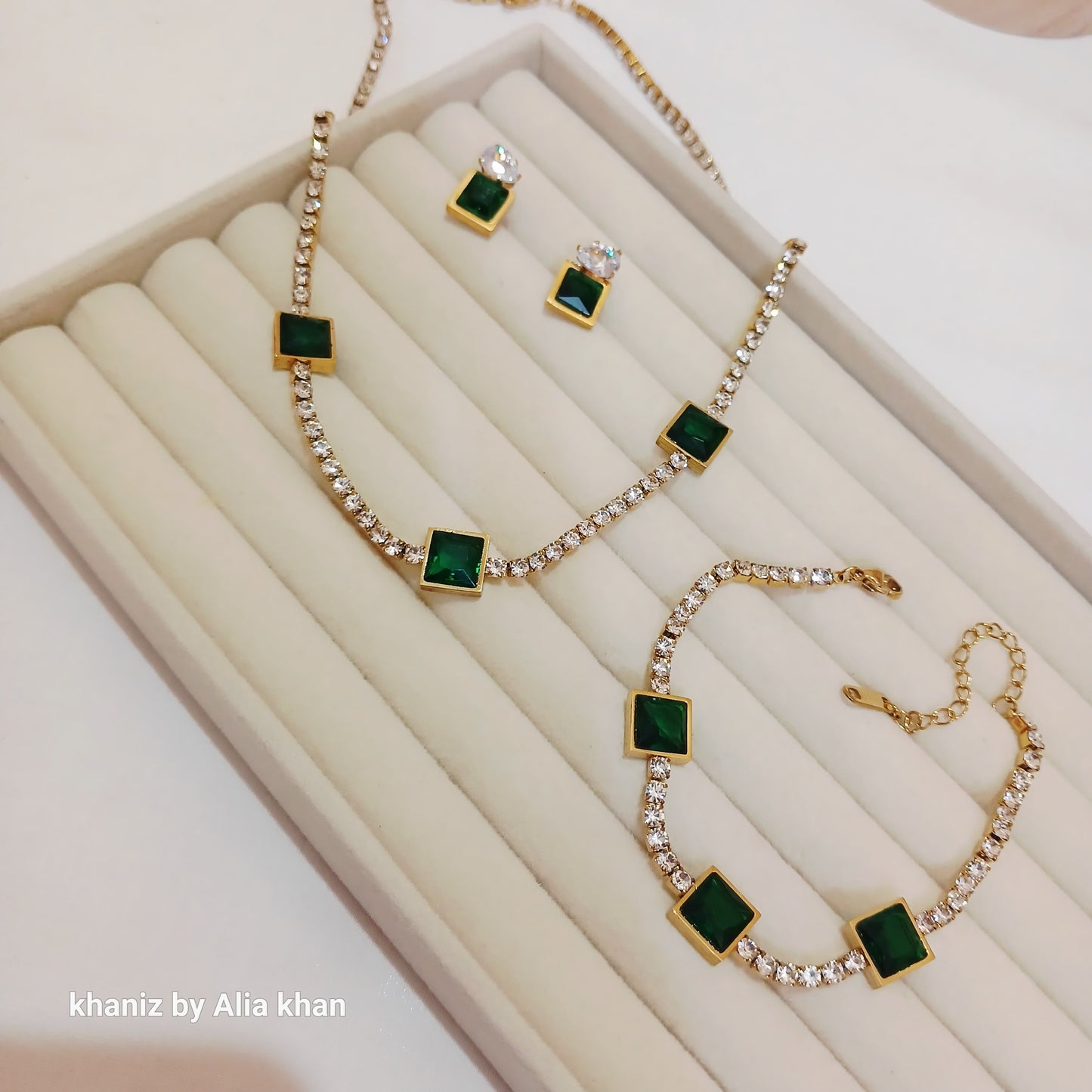 Emerald Ice Tennis Set