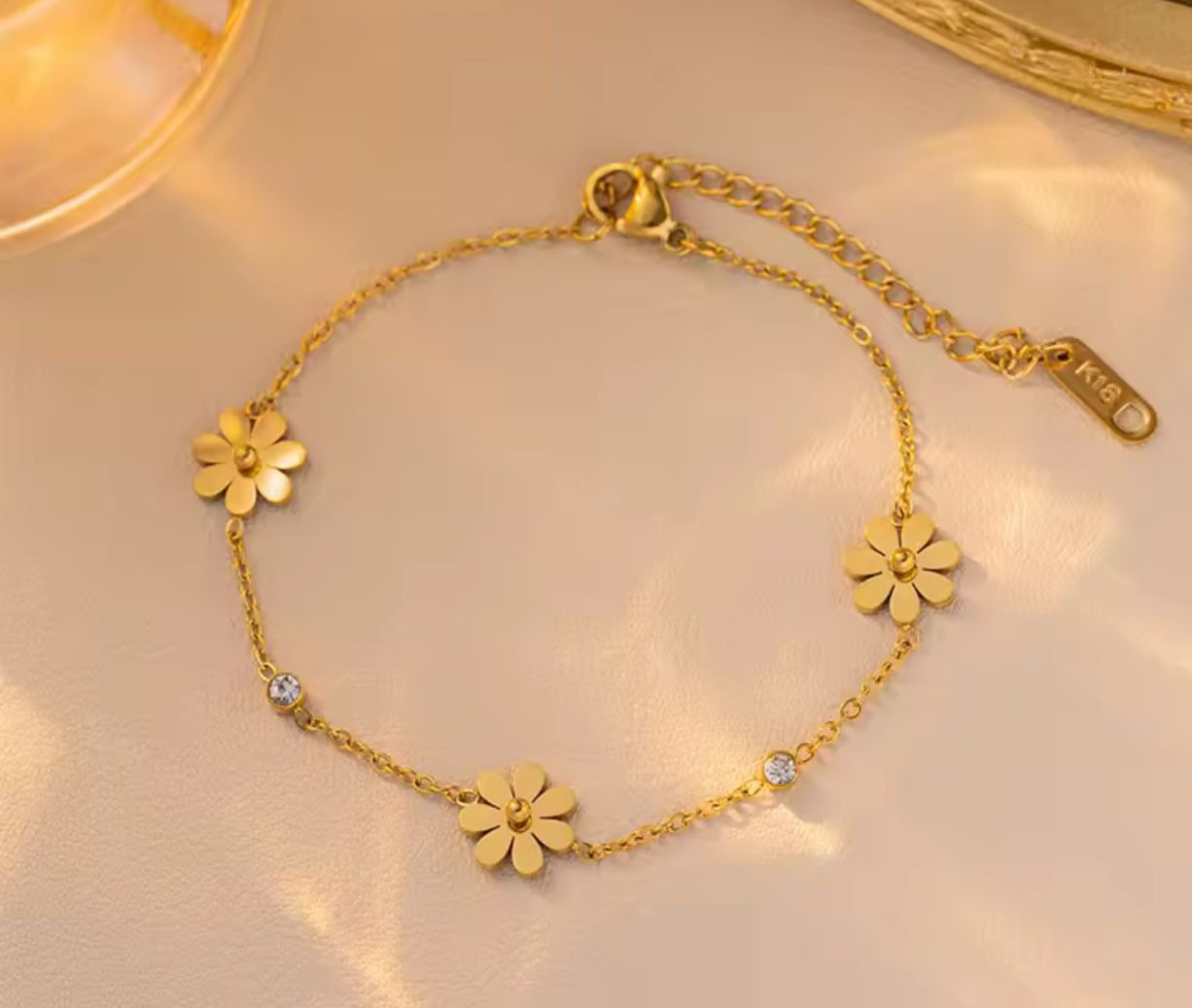 Daisy Flower Bracelet