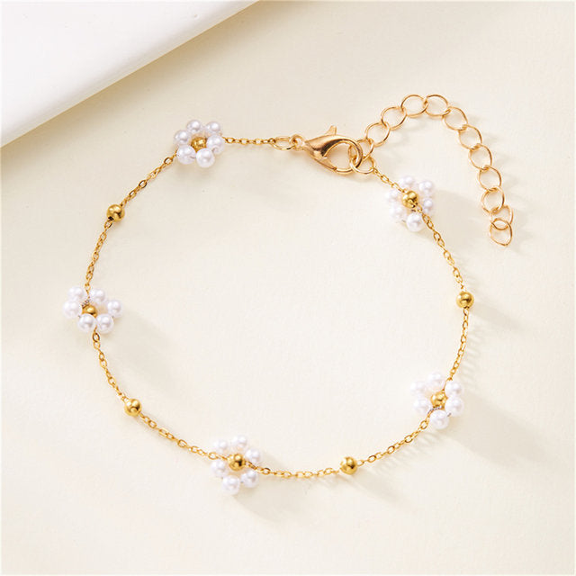 Daisy Pearl Flower Bracelet