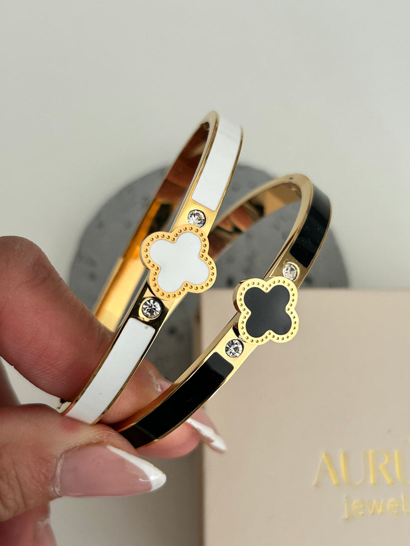Black Clover Stone Handcuff