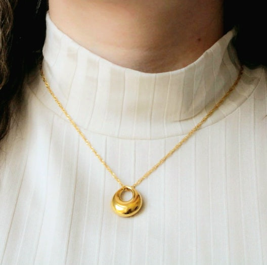 Dainty Drop Pendant