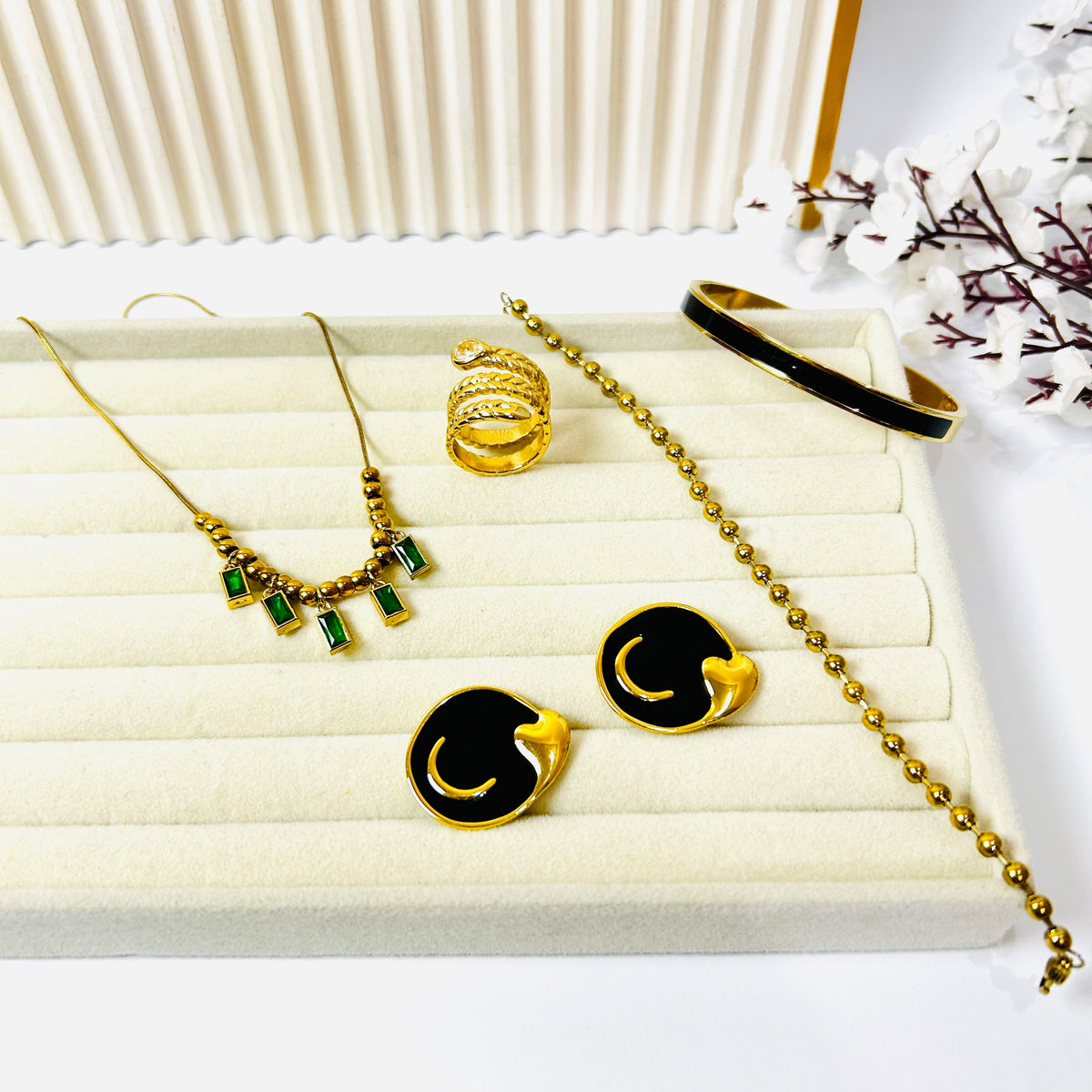The Luxe Edit Bundle