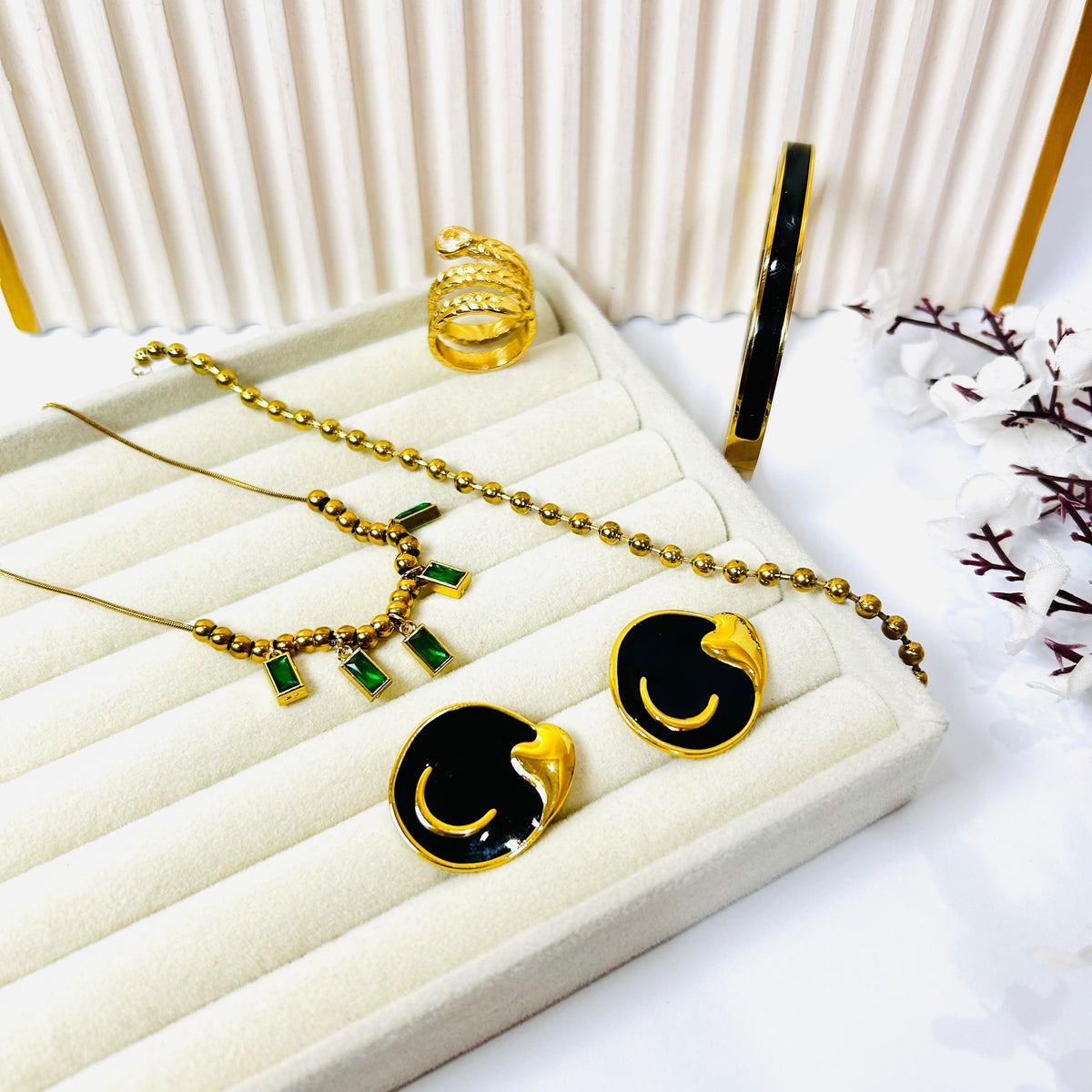 The Luxe Edit Bundle