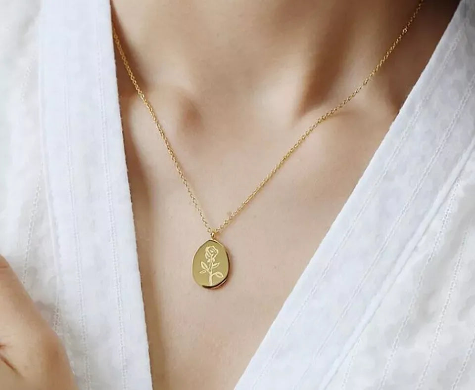 Golden bloom pendant