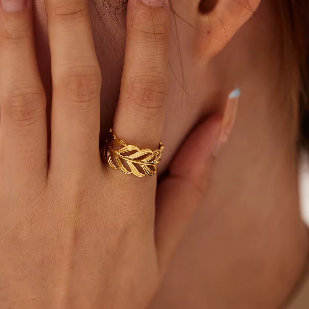 Feather Ring