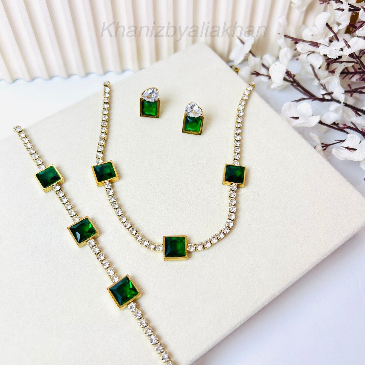 Emerald Ice Tennis Set