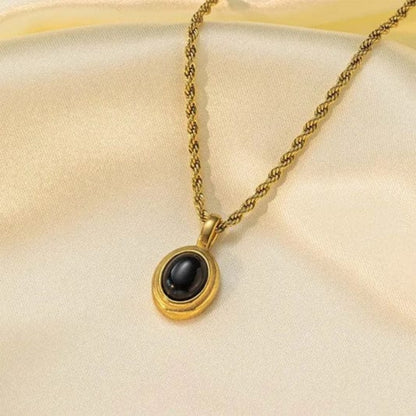 Noir Aura Pendant