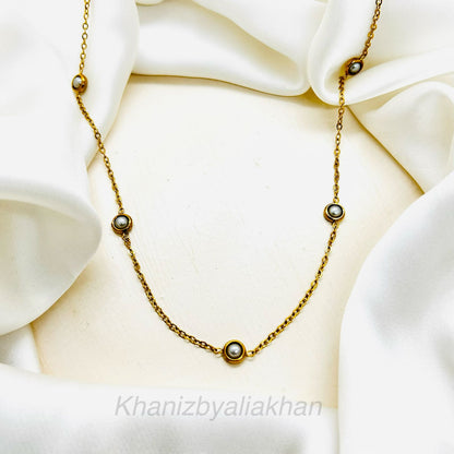 Dainty Pearl Necklace