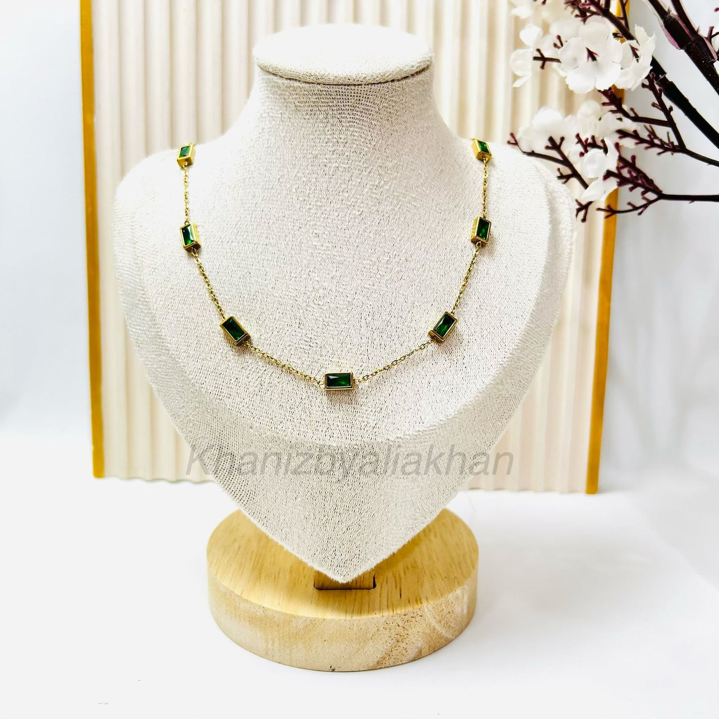 Dainty Emerald Necklace