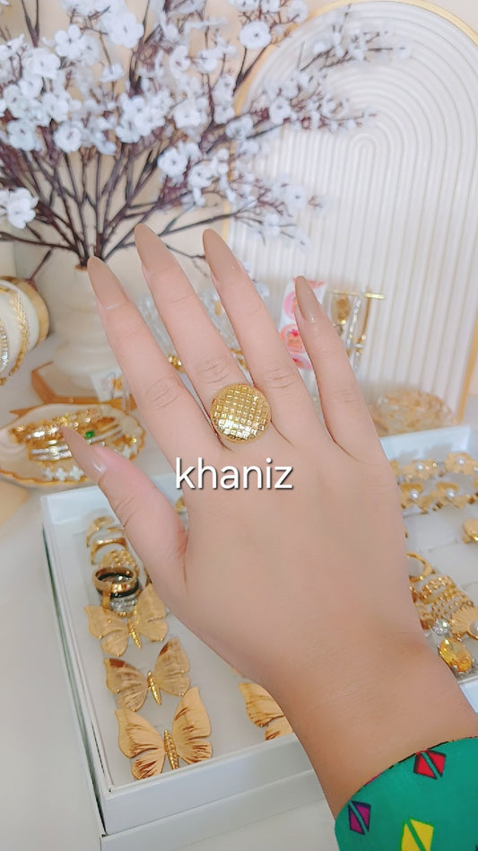 Textured Dome Adjustable Ring