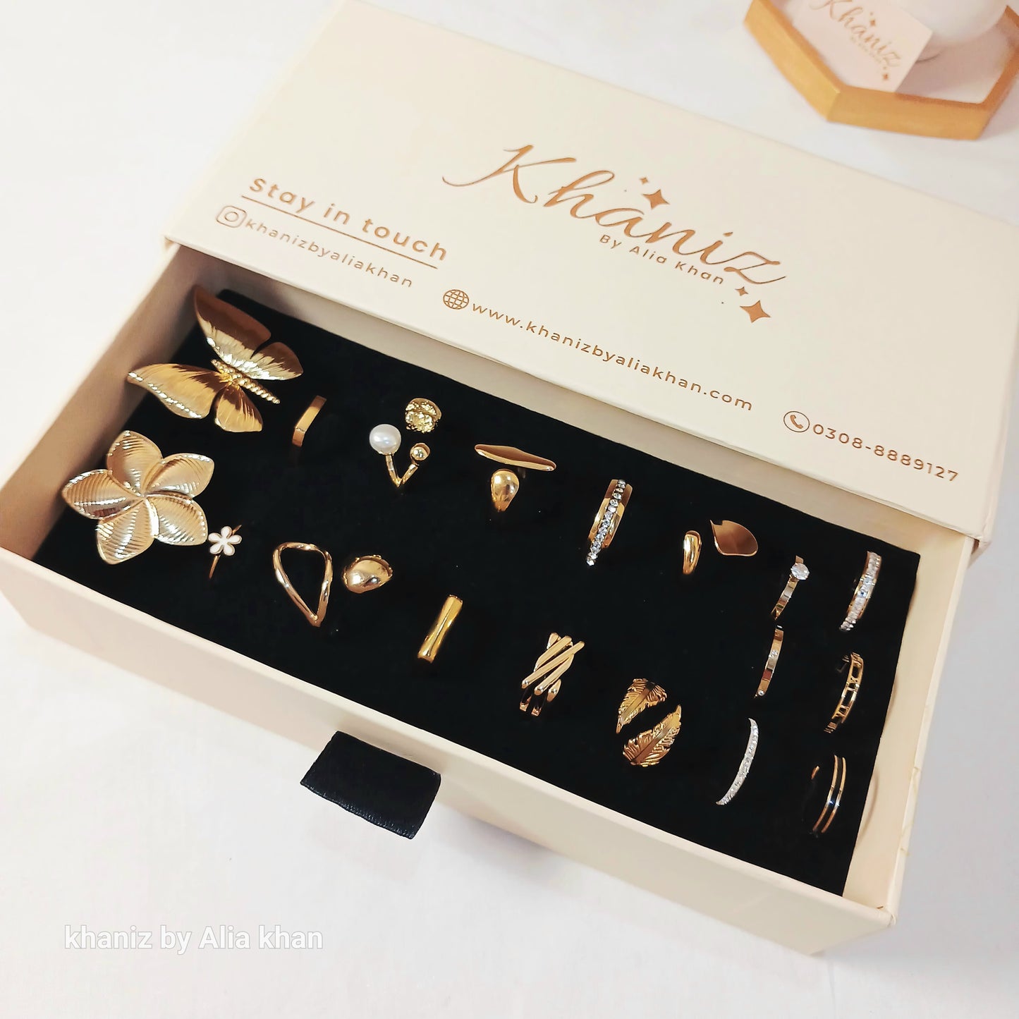 Premium Khaniz Slide Box