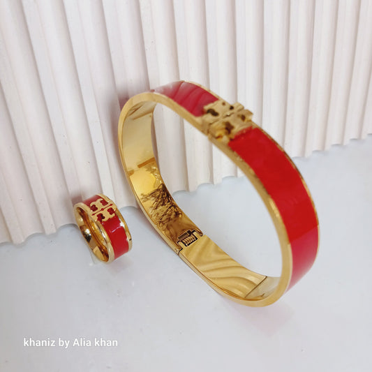 Red Tory Set
