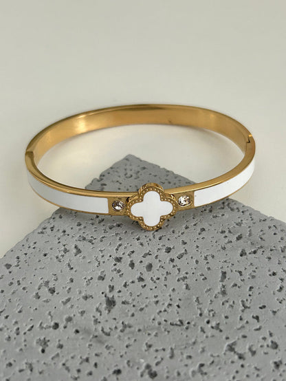 White Clover Stone Handcuff