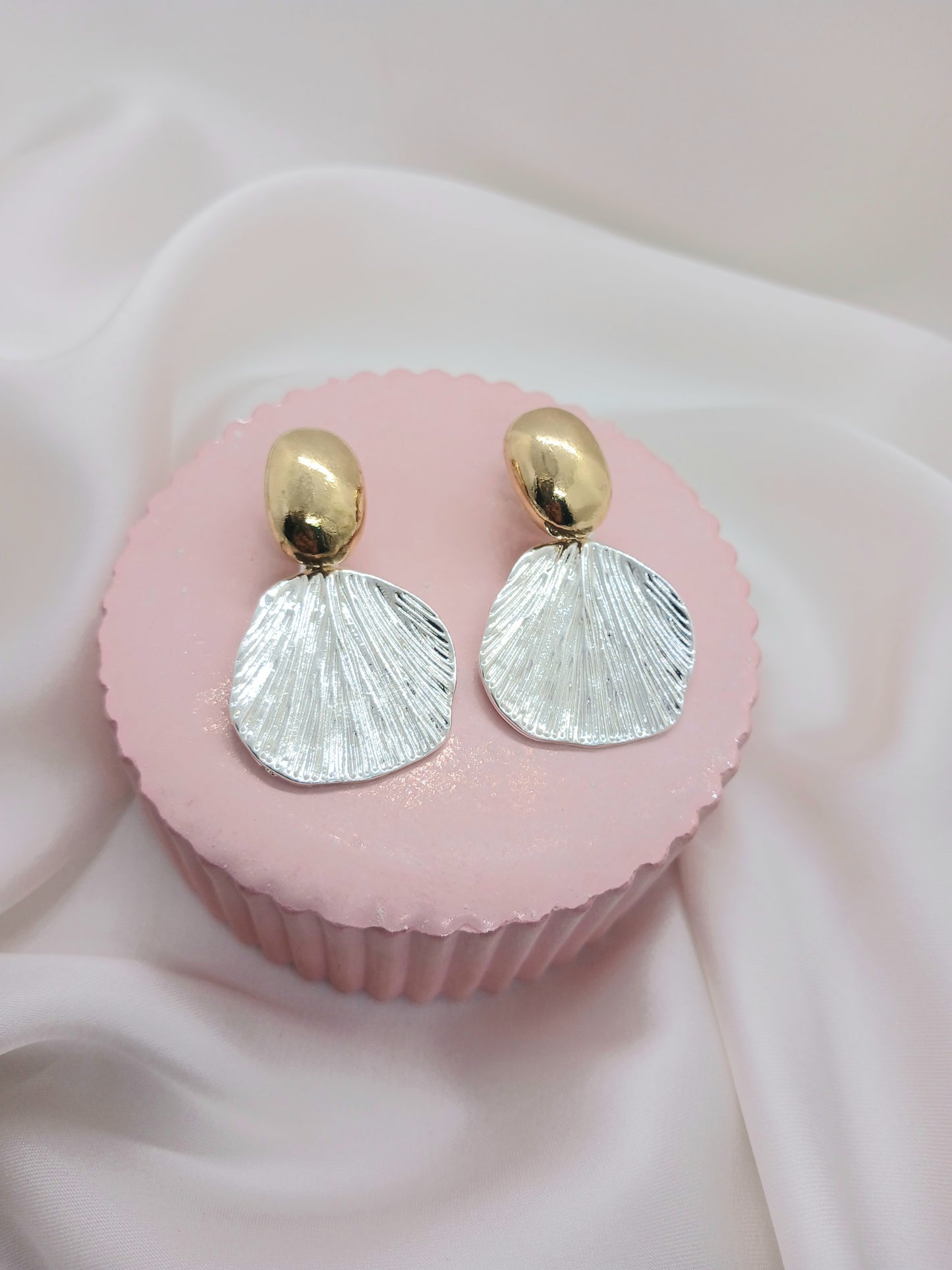 Golden Ripple earrings