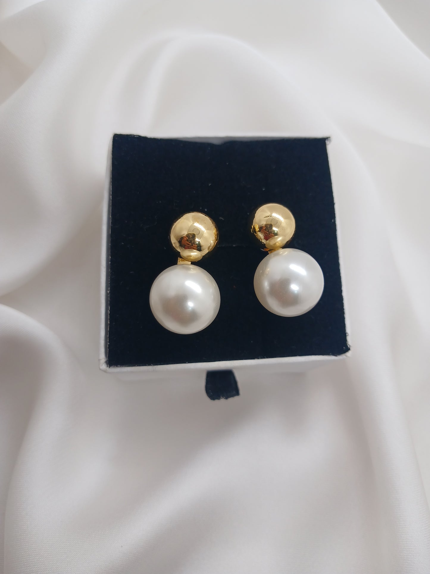 Pearly Dew Earrings