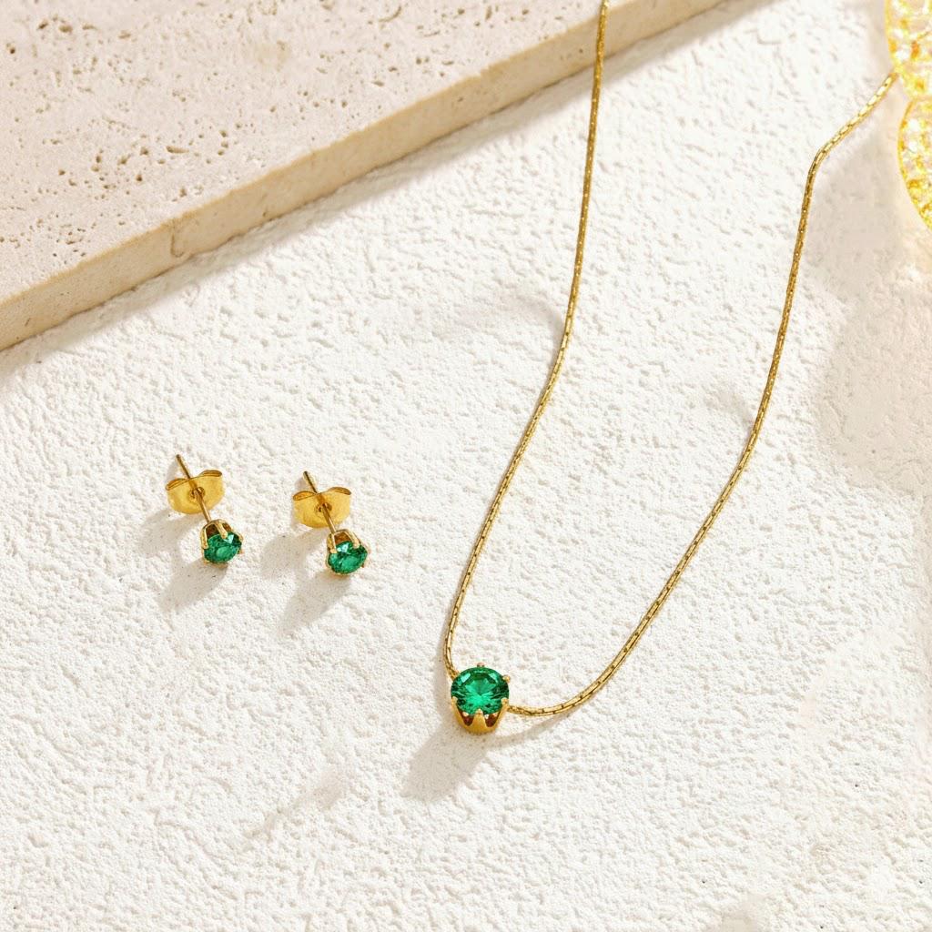 Dainty Emerald Set