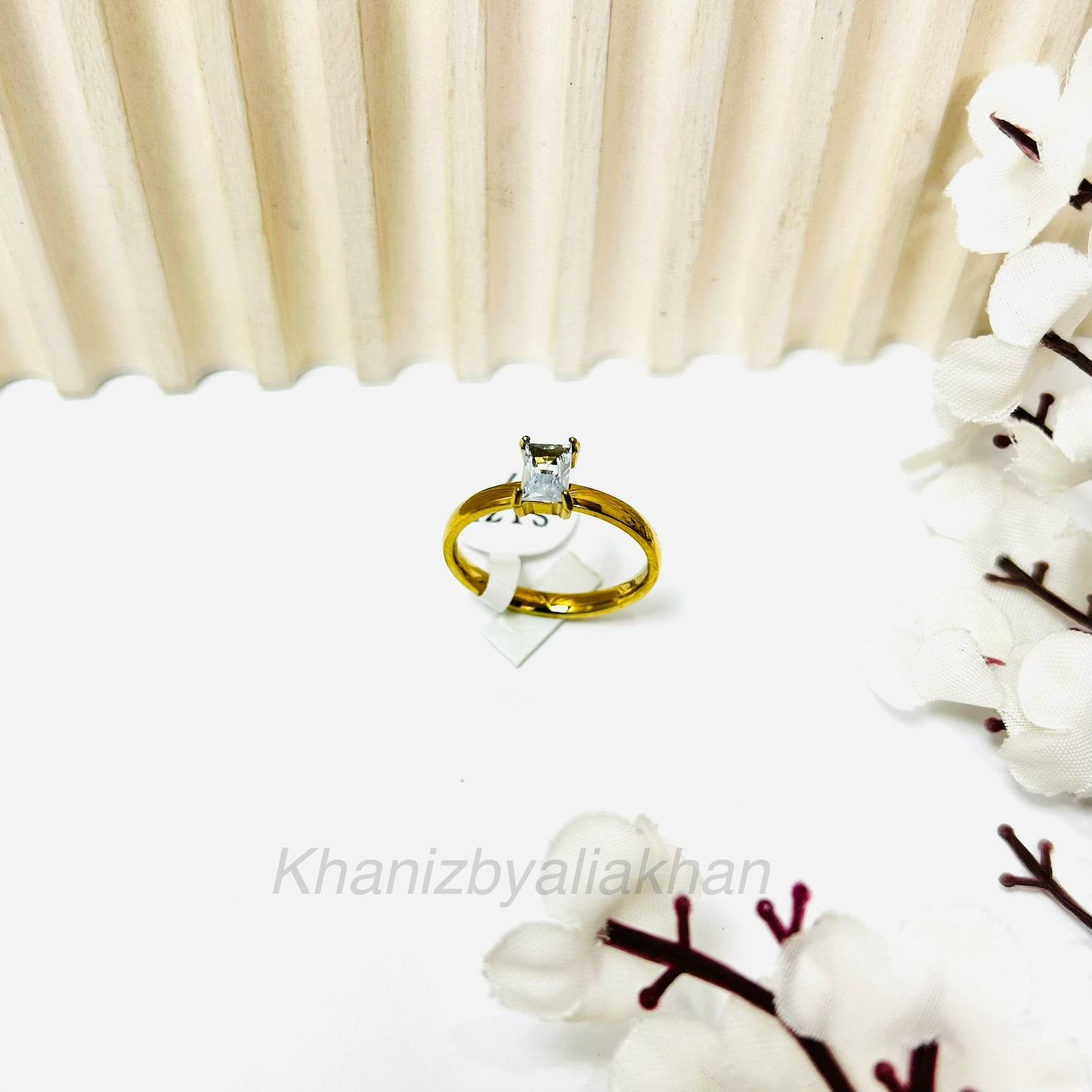 Dainty Diamond Ring