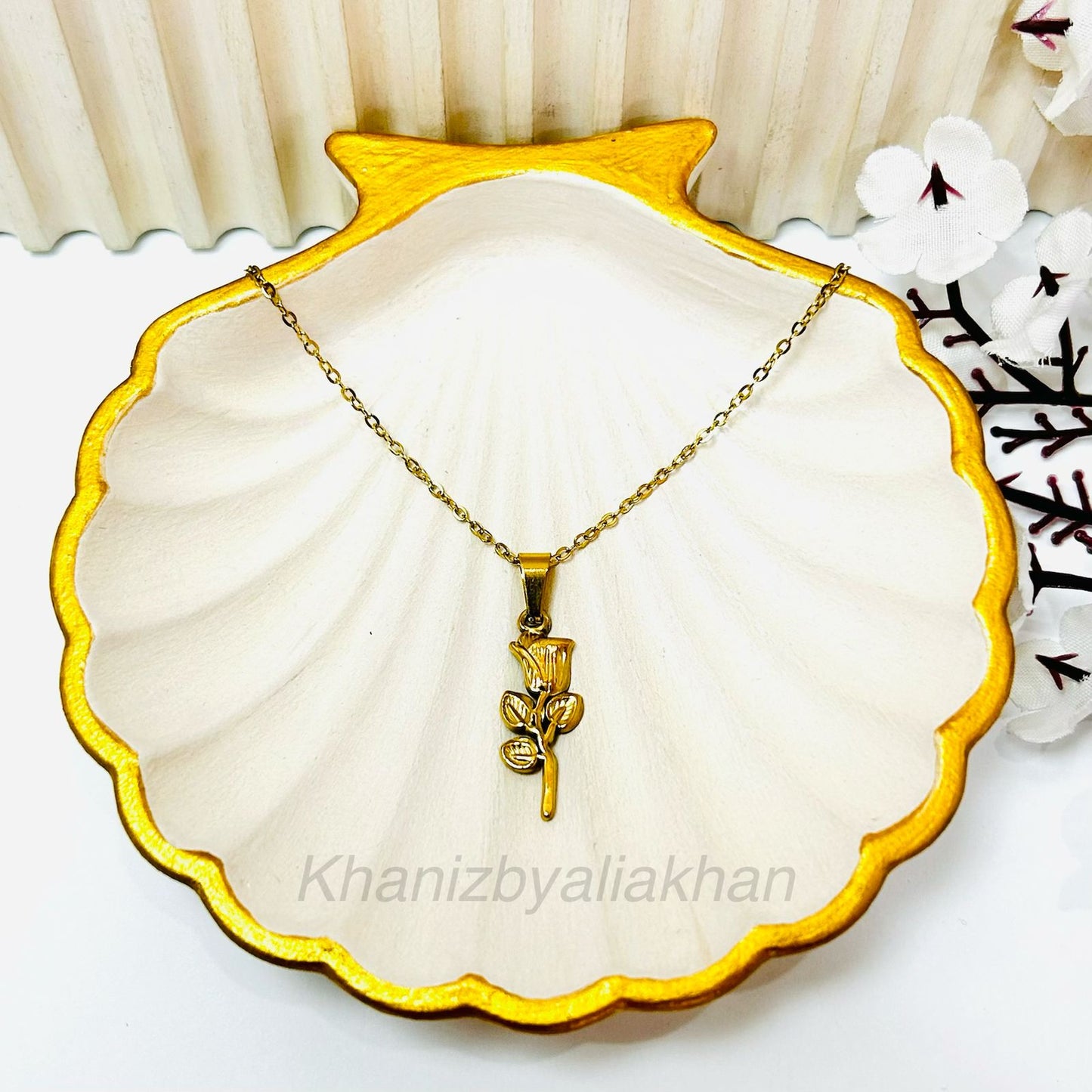 Rose Pendant