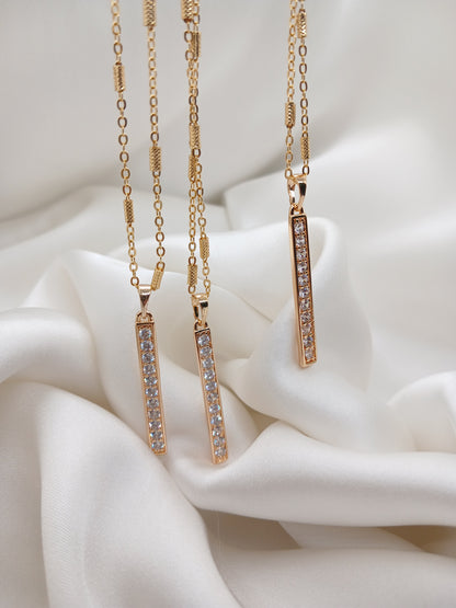 Luxurious diamante bar pendant