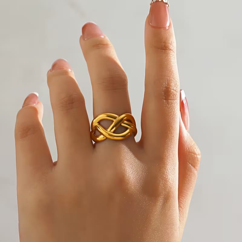 Alice Ring