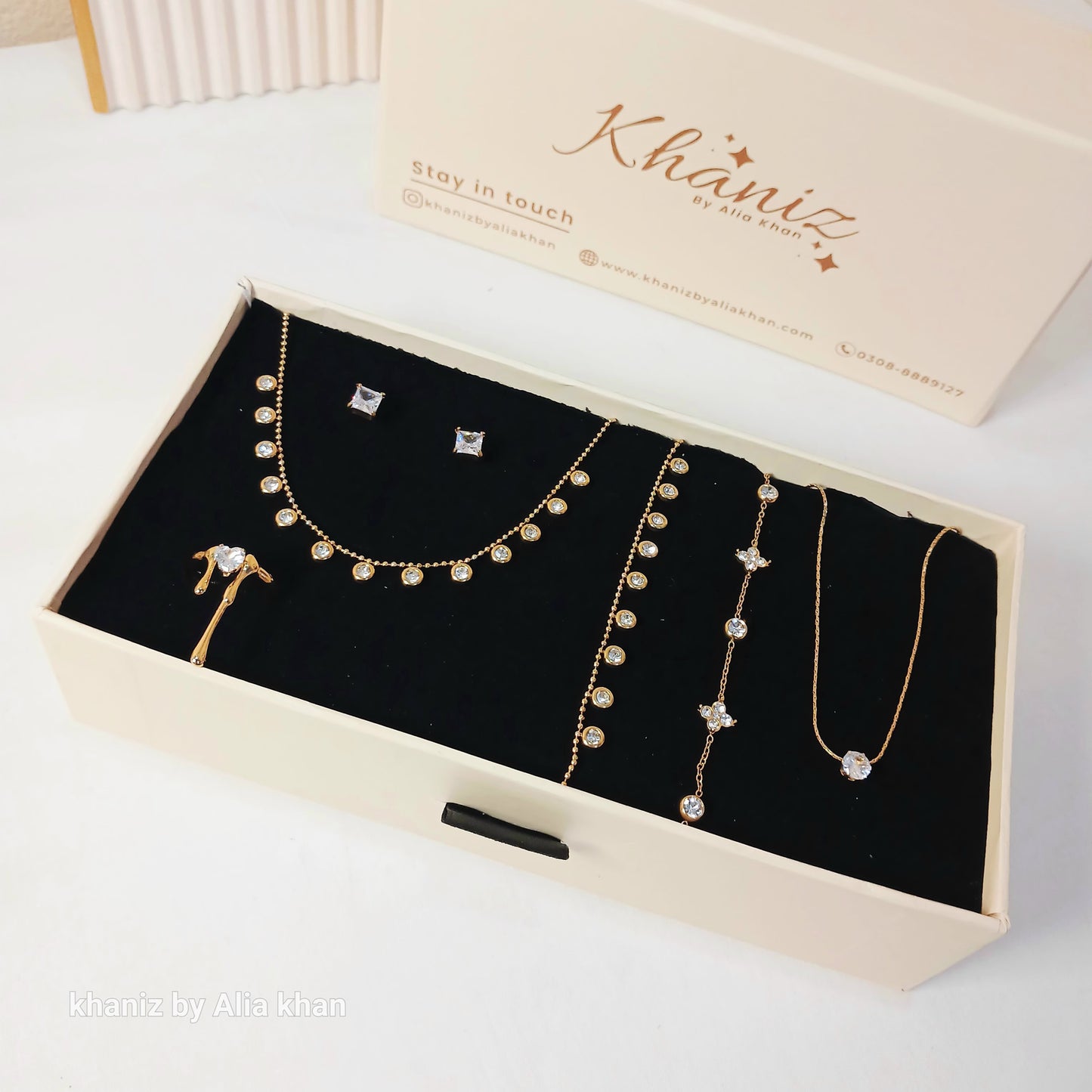 Premium Khaniz Slide Box
