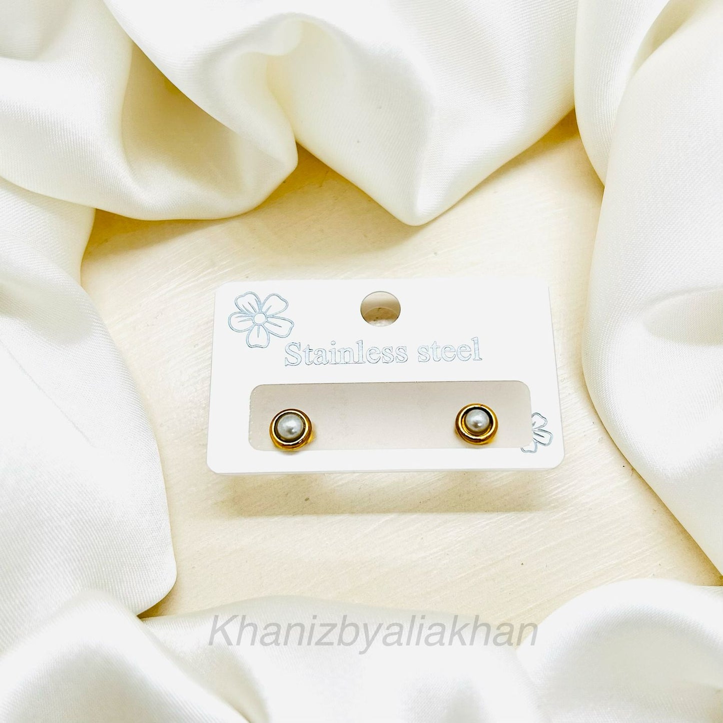 Dainty Pearl Earrings