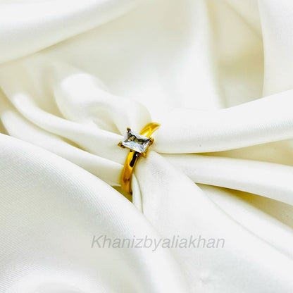 Dainty Diamond Ring