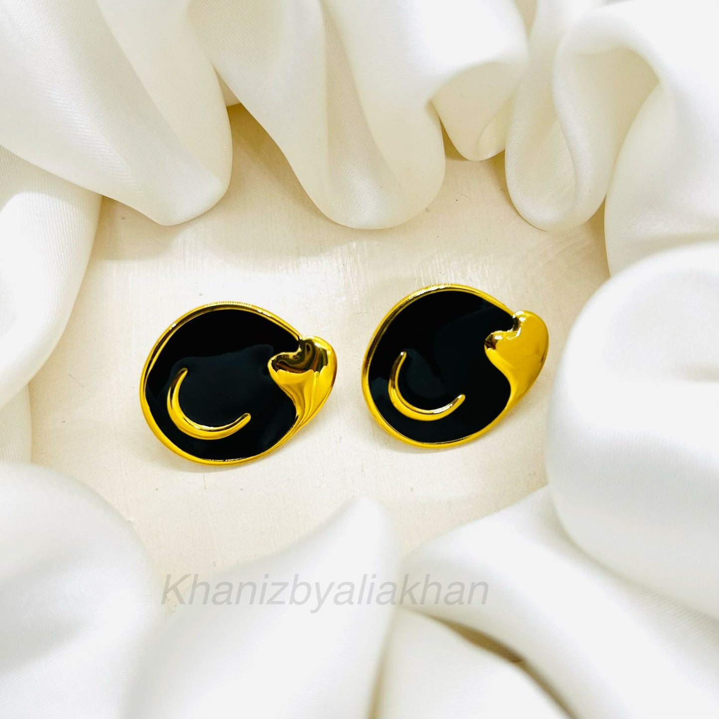 Secret Heart Earrings