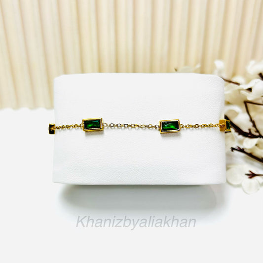 Dainty Emerald Bracelet