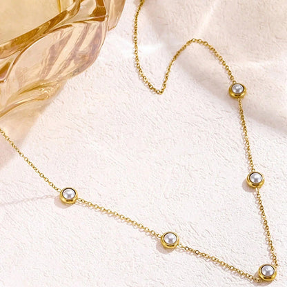 Dainty Pearl Necklace