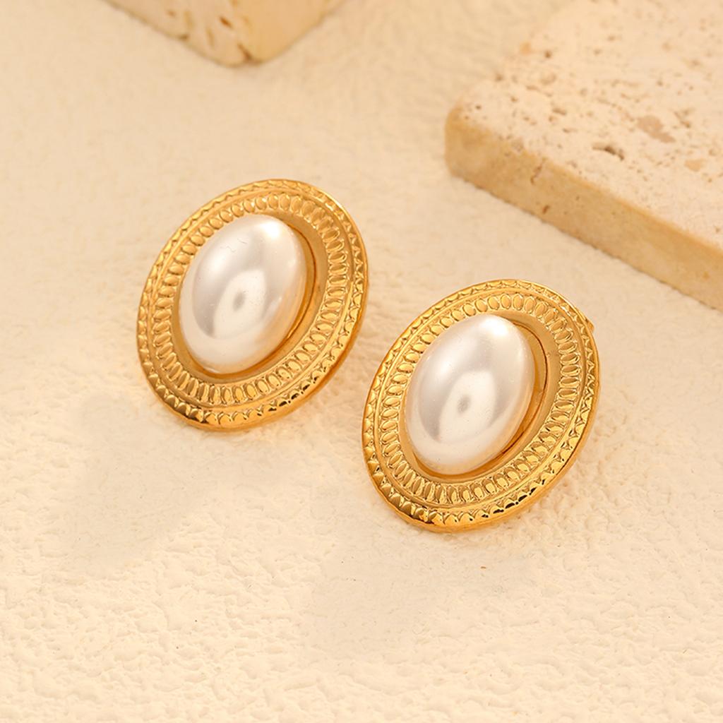 Regal Pearl Earrings
