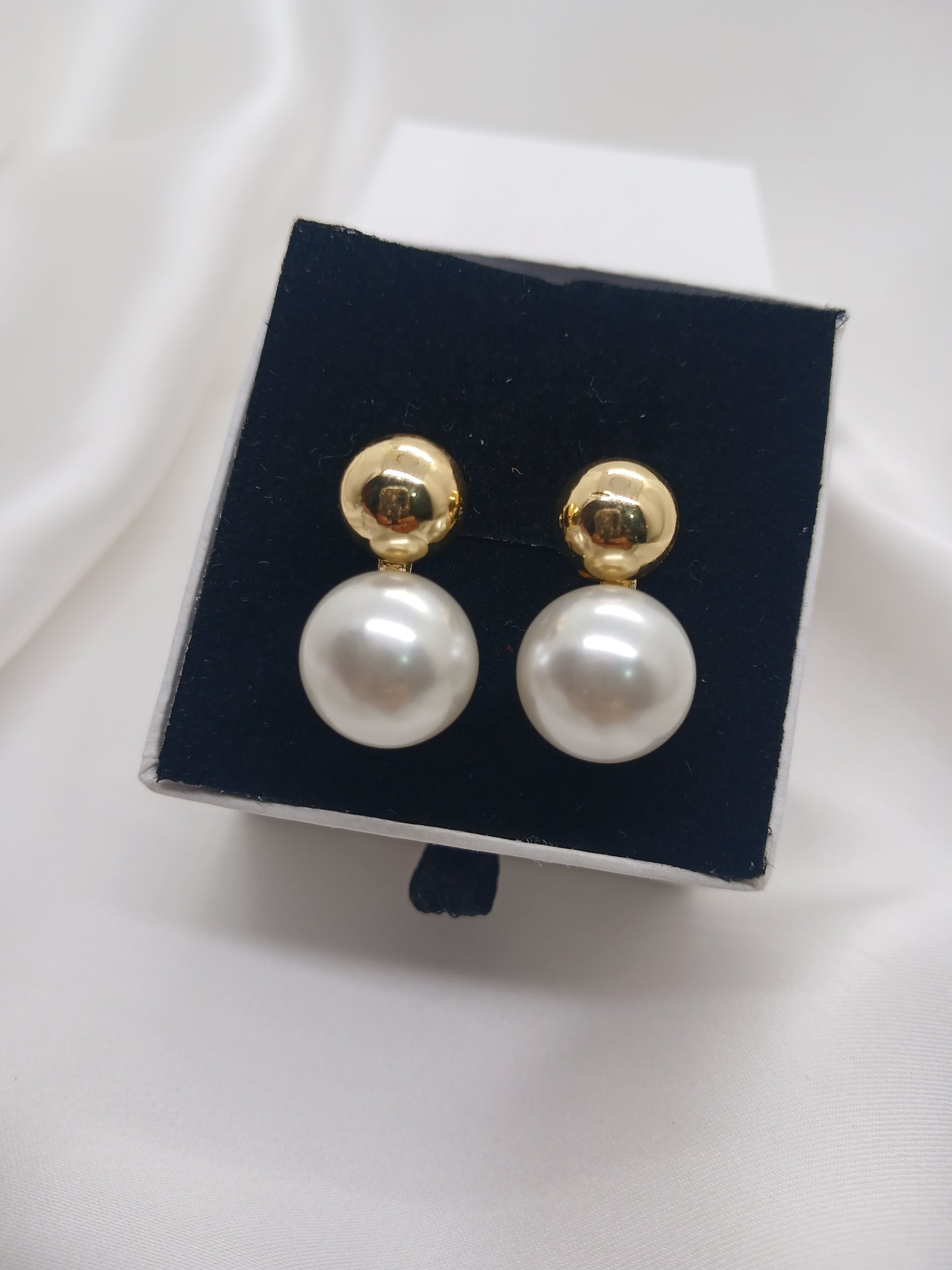 Pearly Dew Earrings