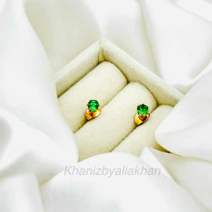 Dainty Emerald Earrings