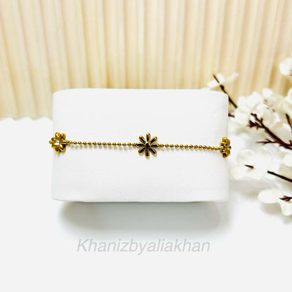 Daisy Flower Bracelet