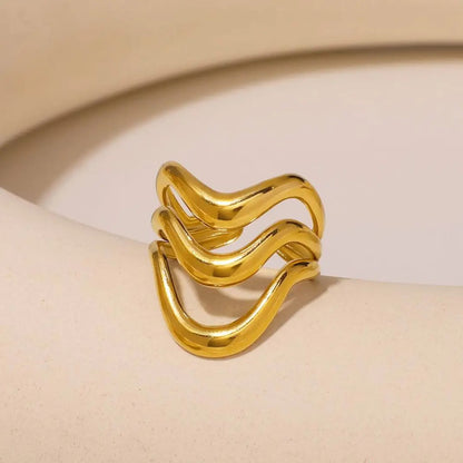 Wavey Ring