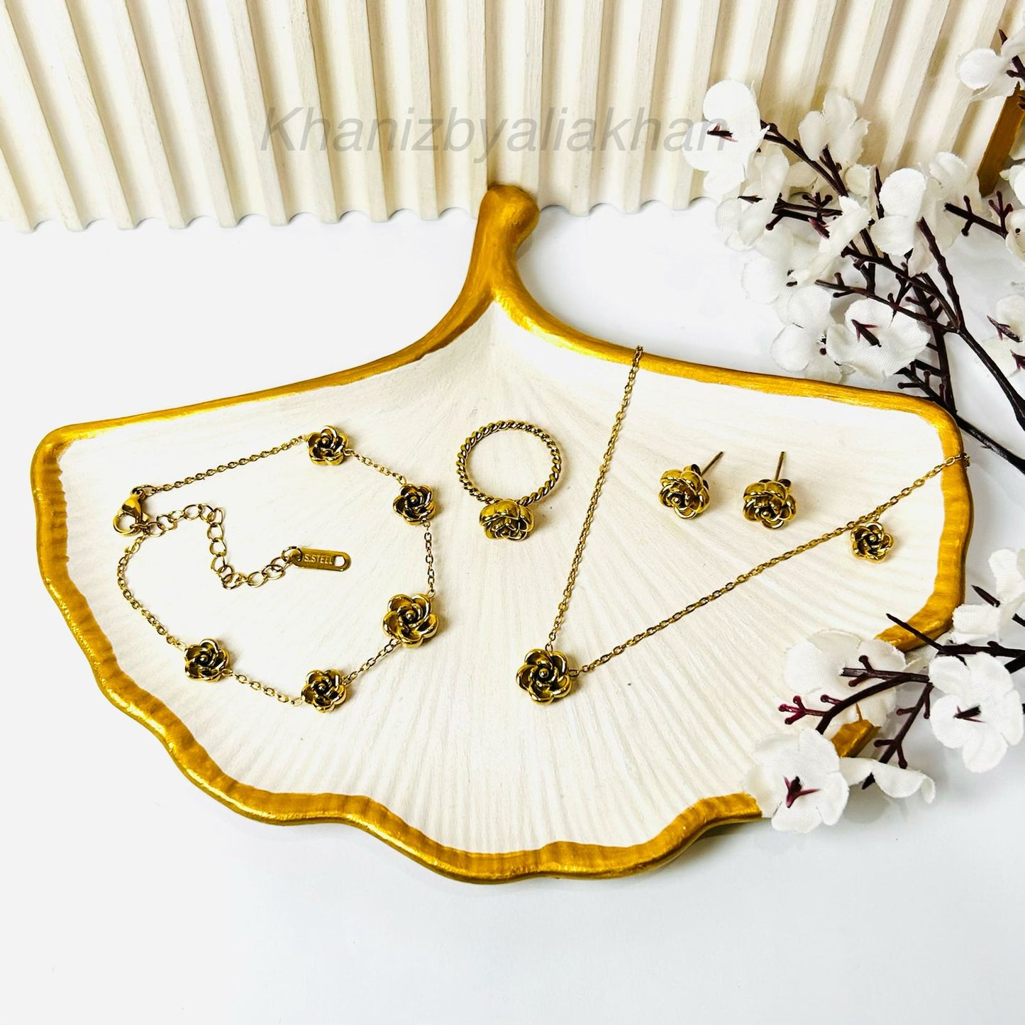 Vintage Rose Set