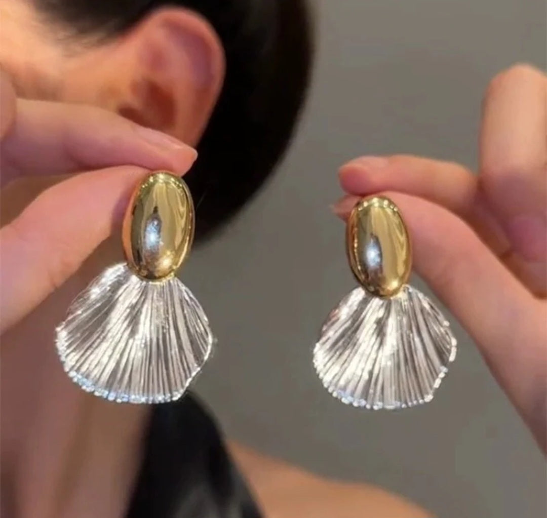 Golden Ripple earrings