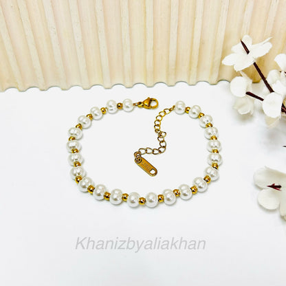 Belle Pearl Bracelet