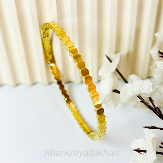 Classic Honeycomb Handcuff