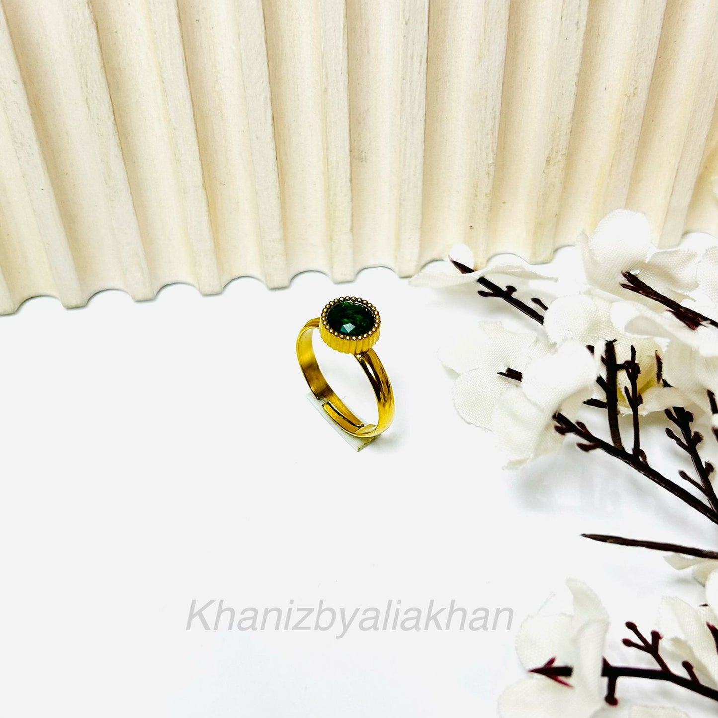 Emerald Blink Ring