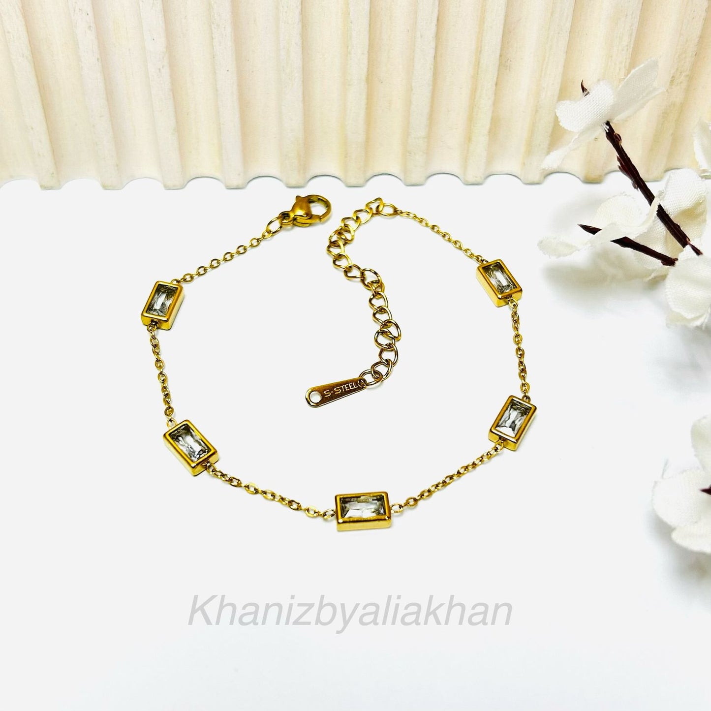 Dainty Crystal Bracelet
