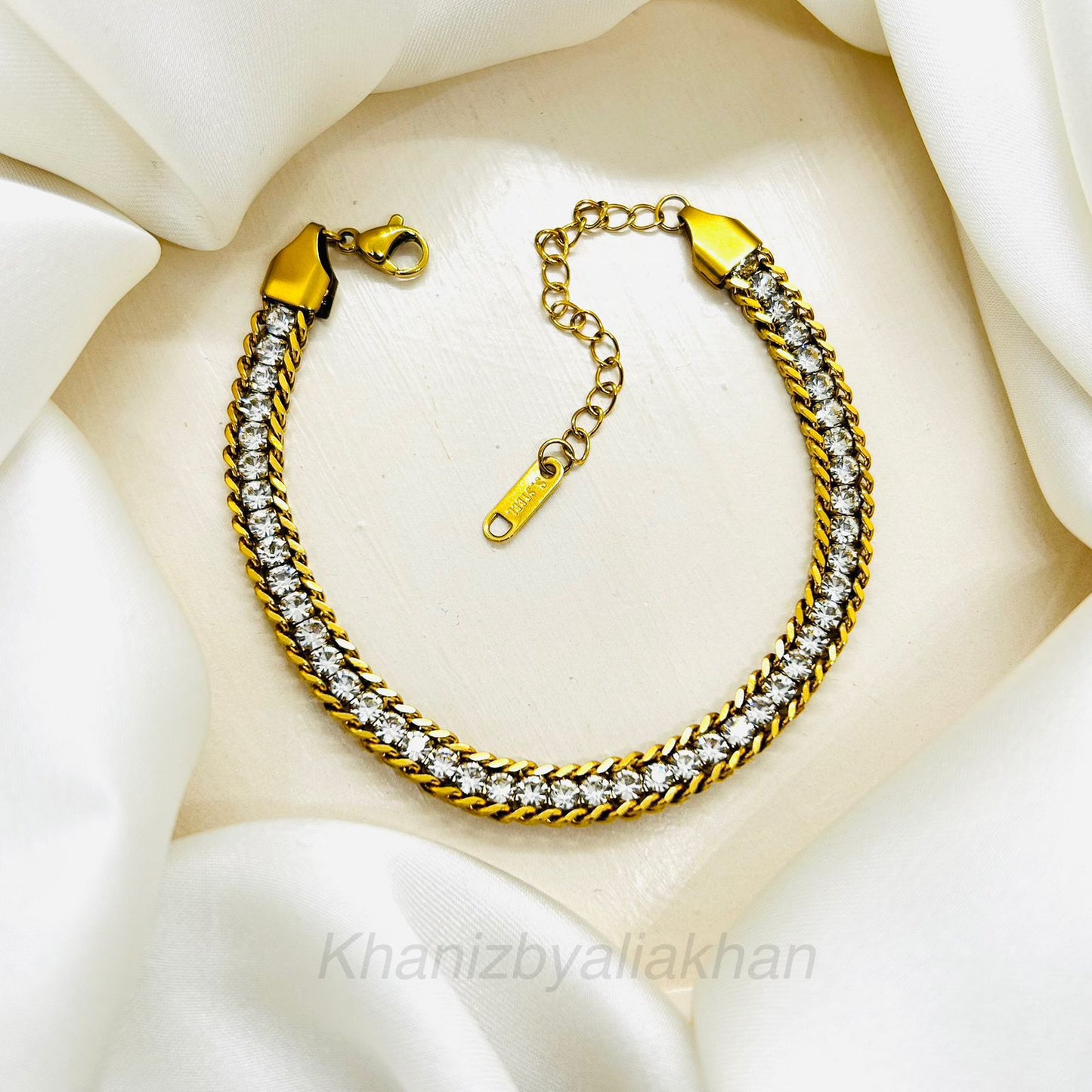 Vela Zirconia Bracelet