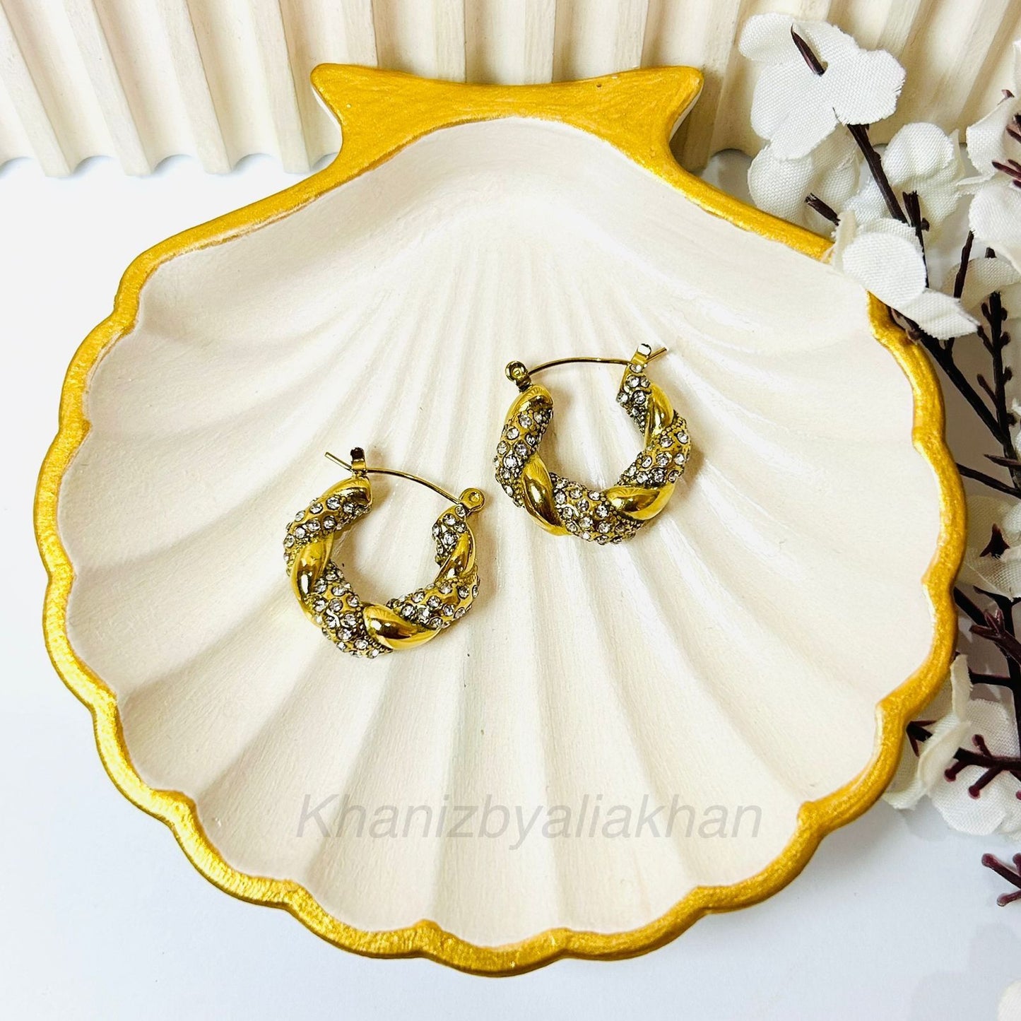 Twisted Hoops