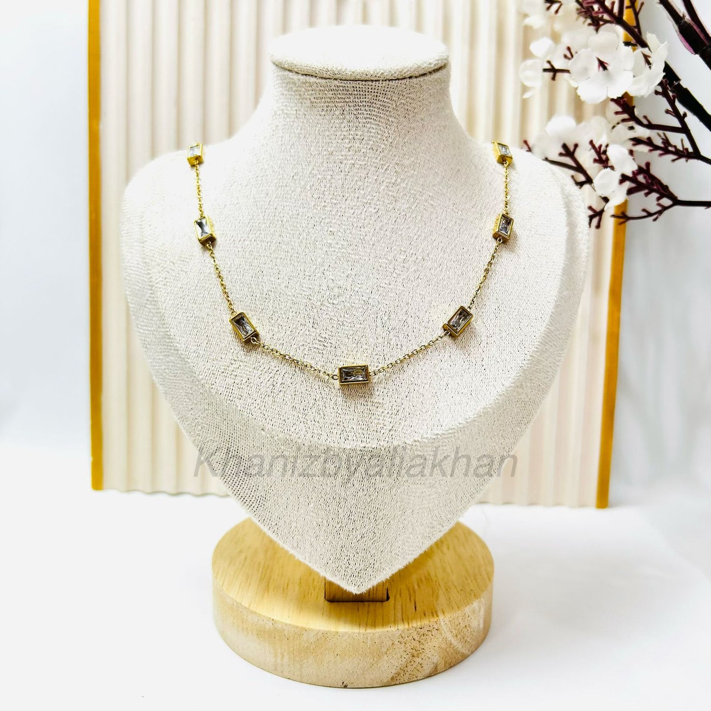 Dainty Crystal Necklace