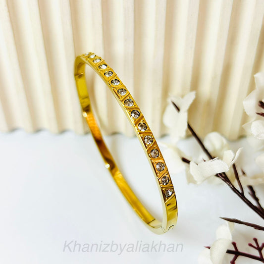 Harwell Diamantes Handcuff