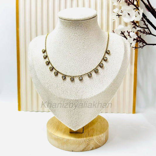 Dainty Glimmer Necklace